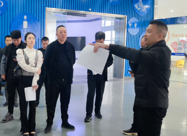 南平工業園區管委會主任李敏飛一(yī / yì ／yí)行至新城低碳科技園考察調研低空經濟産業園項目